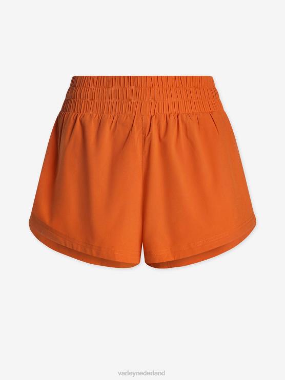 BD04L283 oranje roest Kallin loopt kort 1,5 